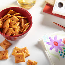 Whole Grain Crackers 108x25g Cheddar